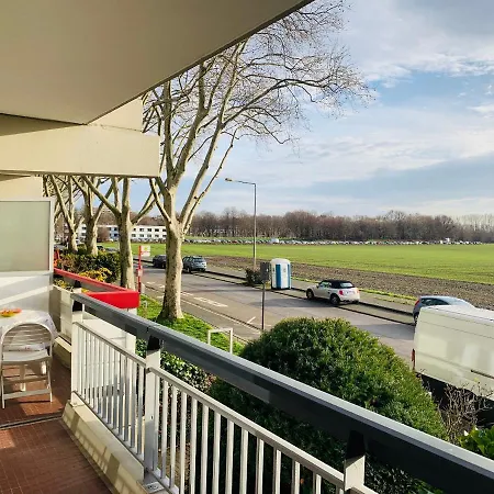 Lägenhet Messe West Köln