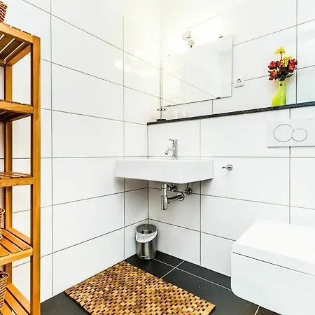 Messe West Apartment Cologne